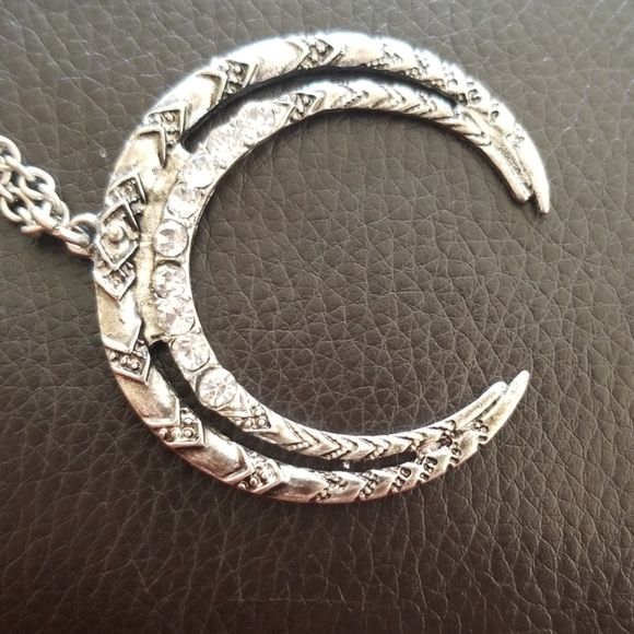 Necklace - Picture 3 of 3